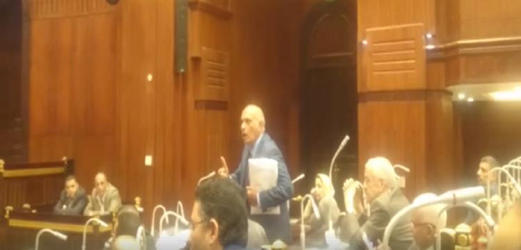 عماد وحيد